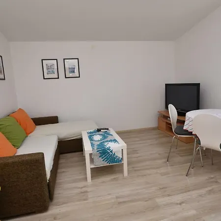Apartments Pasko Primosten Exterior photo